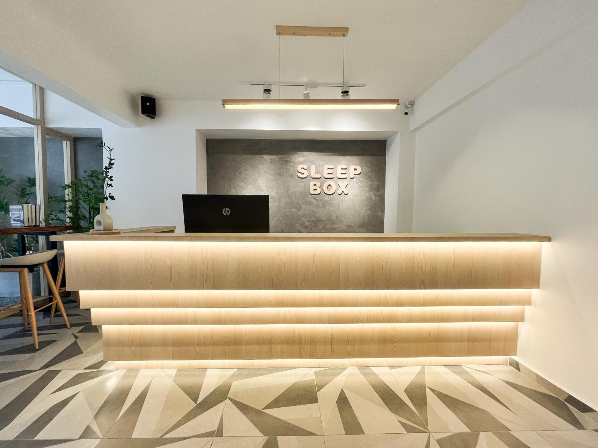 Отель Sleep Box Penang Джорджтаун Экстерьер фото